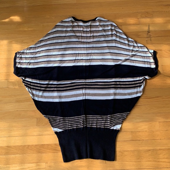 Le Chateau dress - Picture 2 of 2